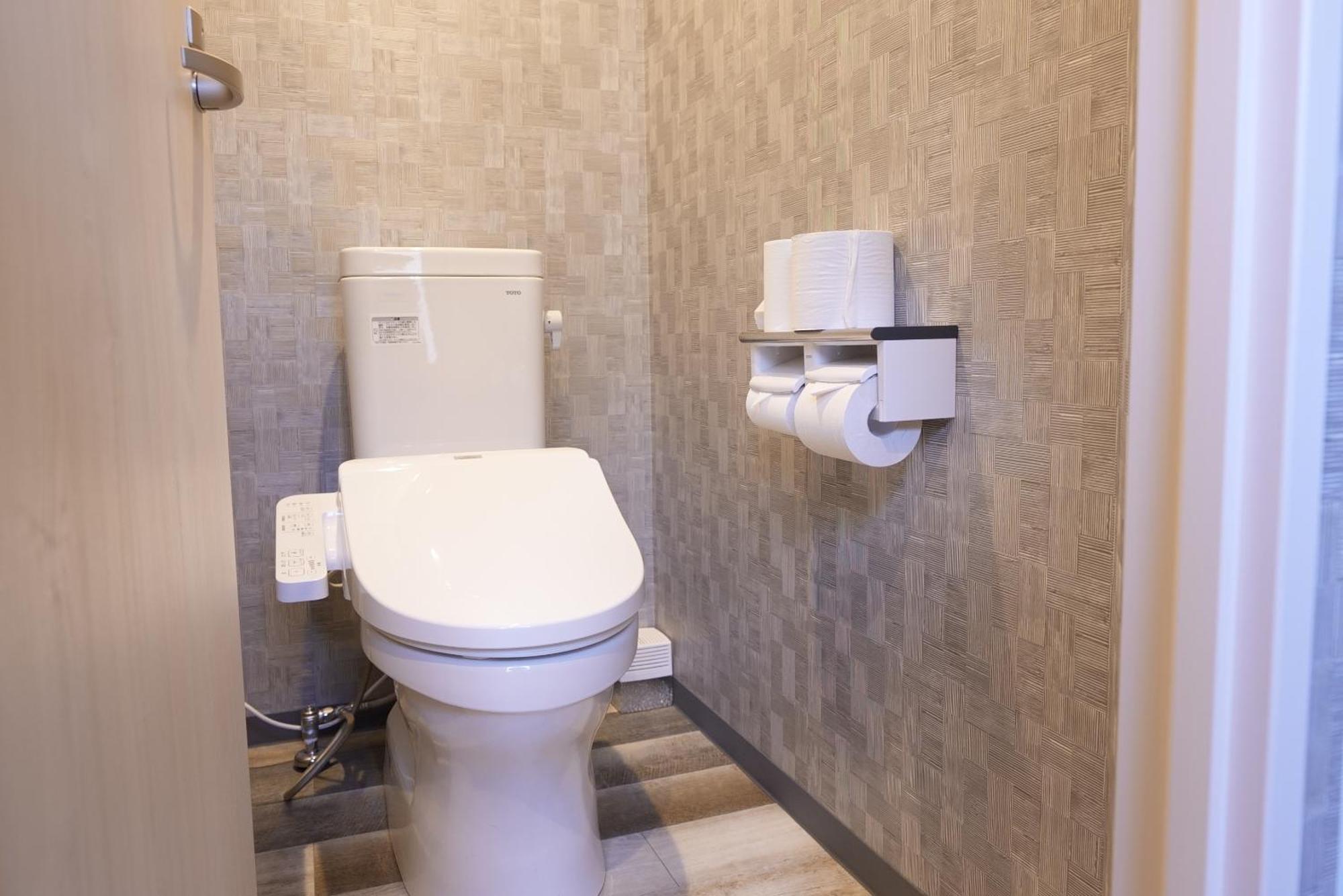 Hotel Tomariya Ueno Tokio Buitenkant foto