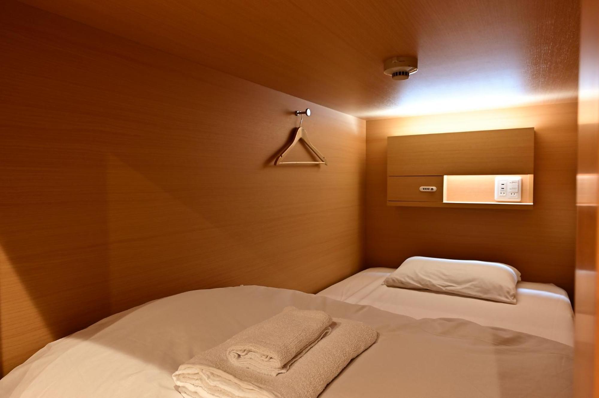 Hotel Tomariya Ueno Tokio Buitenkant foto