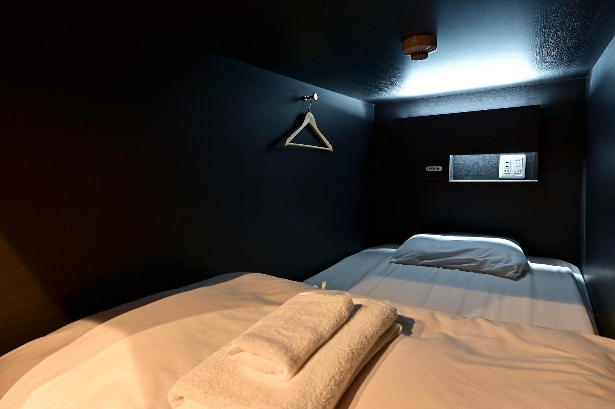 Hotel Tomariya Ueno Tokio Buitenkant foto